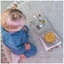 Nijntje Activiteitenboek Fluffy Pink -Slim Spelen & Leren 1463900055 2