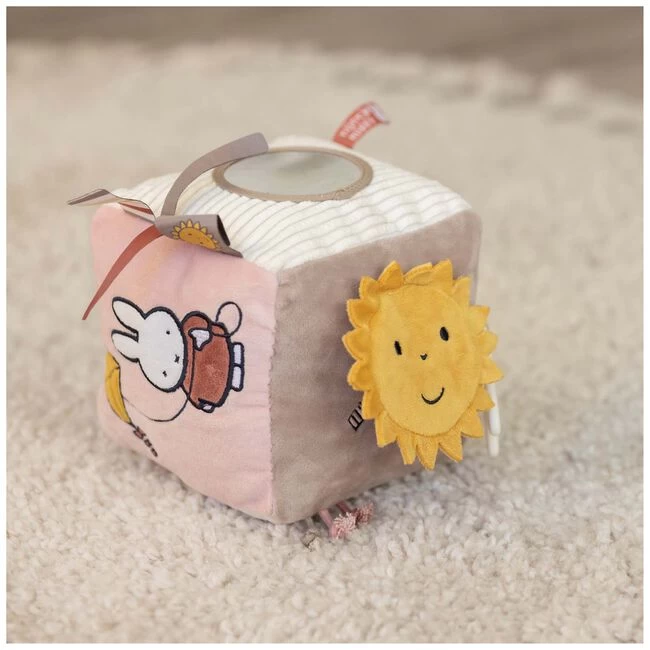 Nijntje Kubus Fluffy Pink 6 Nijntje Kubus Fluffy Pink - Afbeelding 4